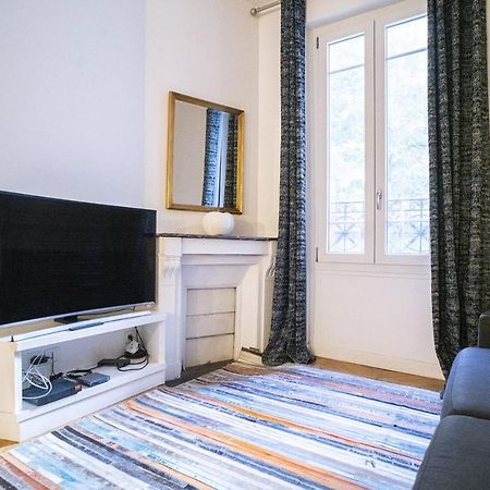 Apartment Near Montmartre Париж Екстериор снимка